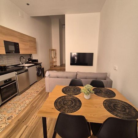 Portobeach Valencia Suites Екстер'єр фото