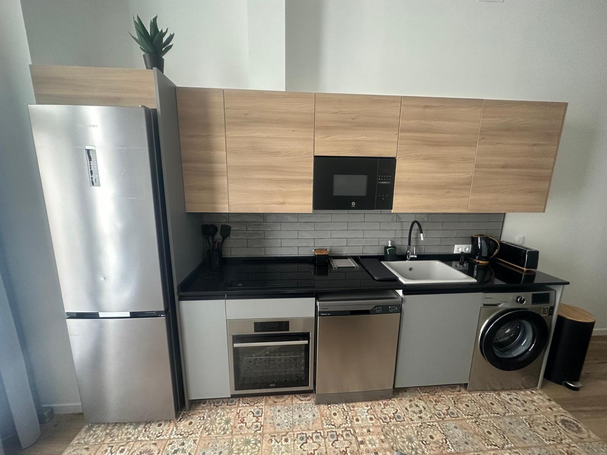 Portobeach Valencia Suites Екстер'єр фото